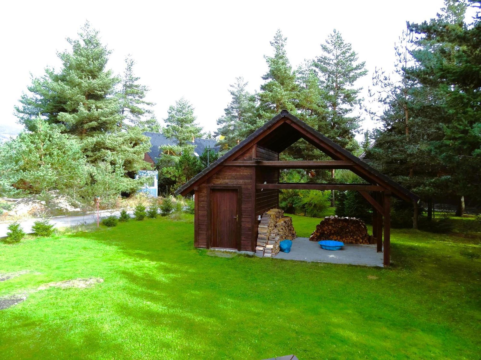 Zrub Alpinus Guest House Прибилина Екстериор снимка
