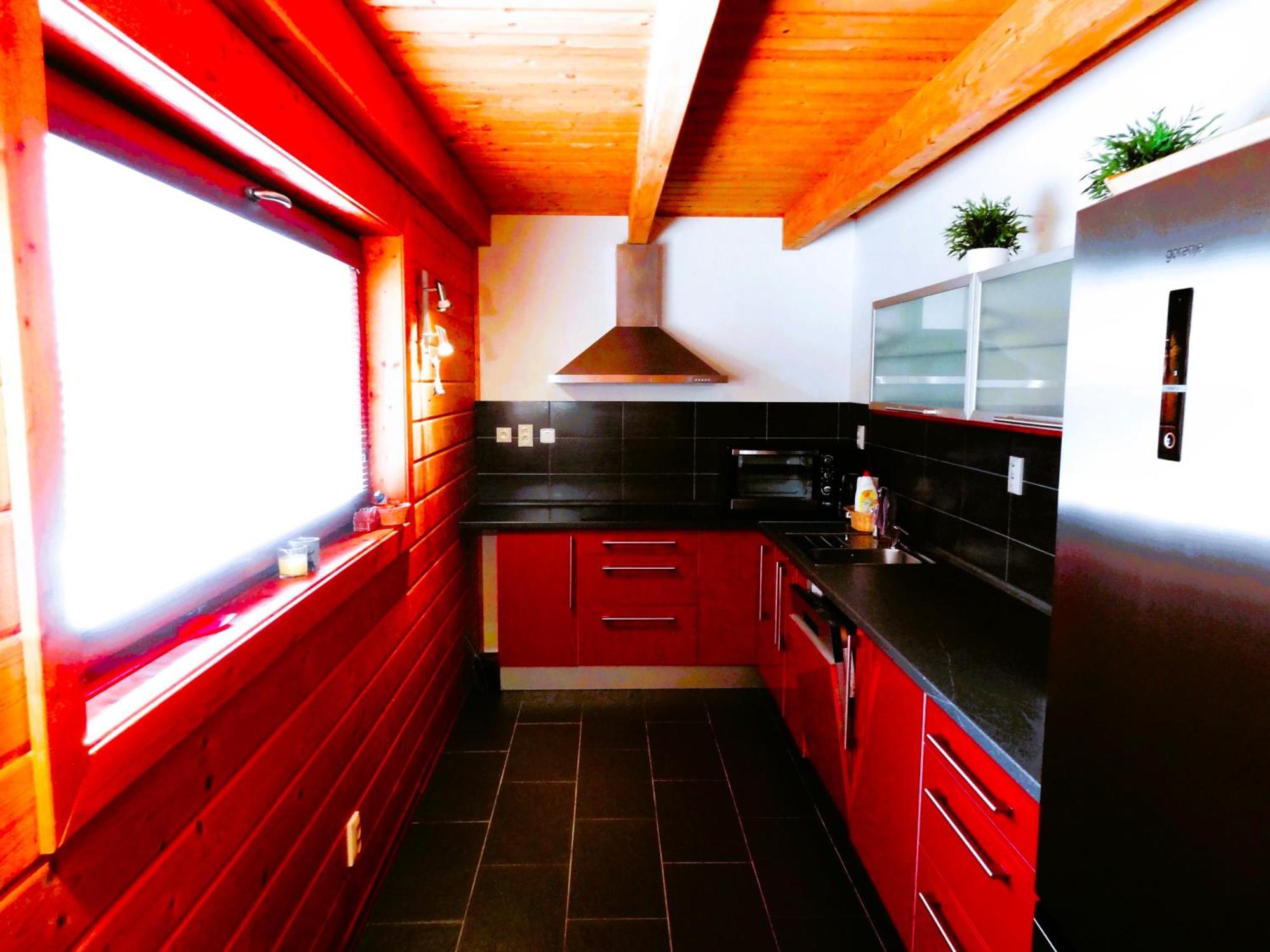 Zrub Alpinus Guest House Прибилина Екстериор снимка