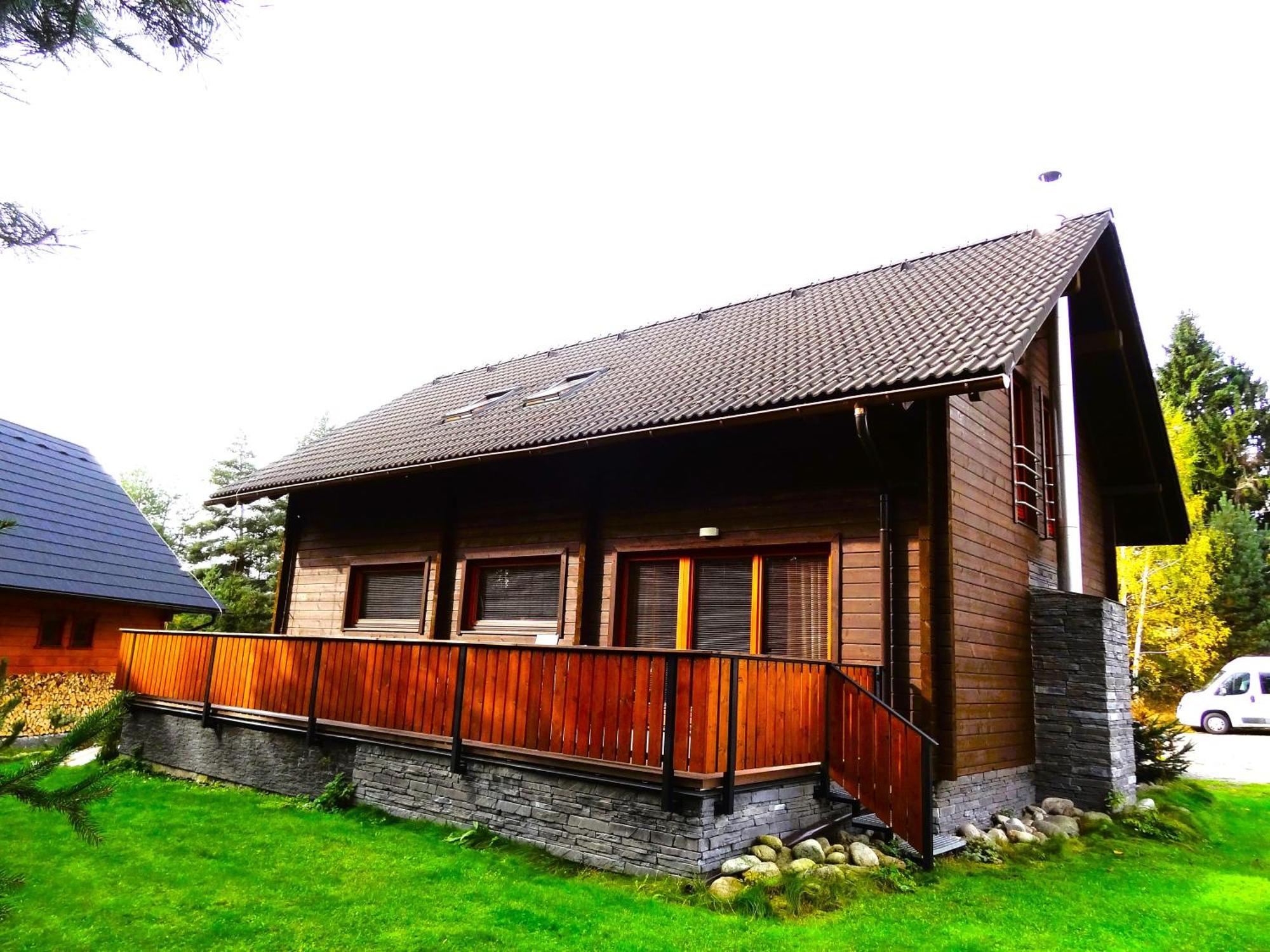 Zrub Alpinus Guest House Прибилина Екстериор снимка
